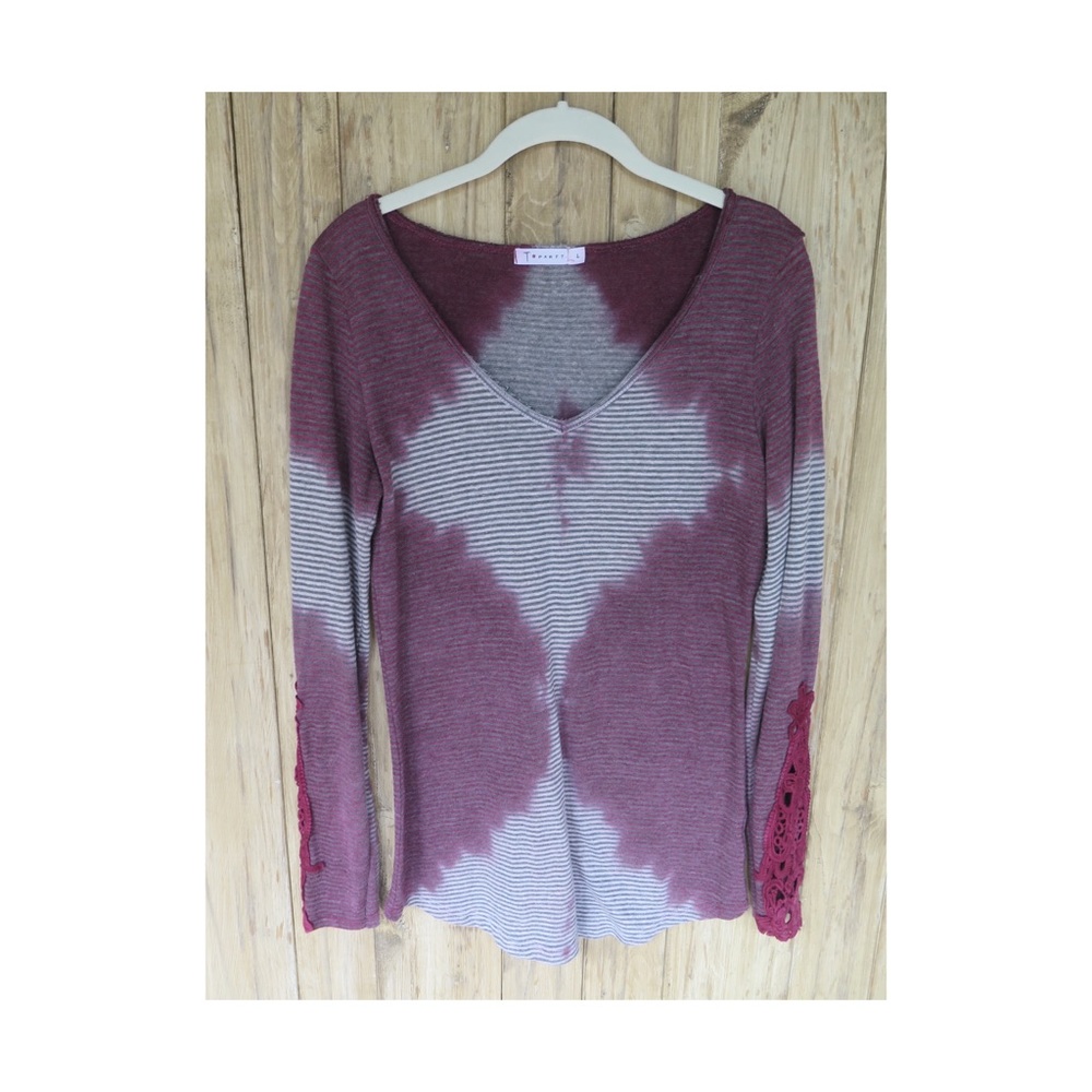 T Party long sleeve top with lace trim sleeves